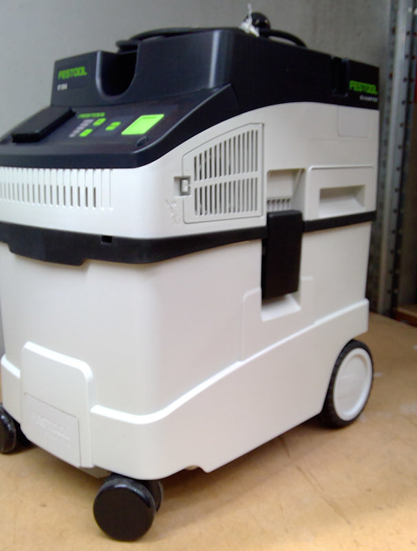 CT 25l Dust Extractor – New, transit damaged